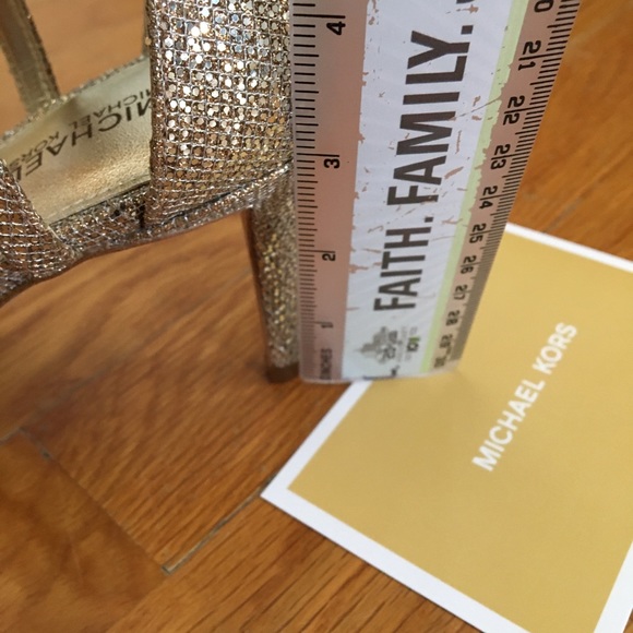 Michael Michael Kors Glitter Dress Heels 8M NWT - Picture 7 of 8